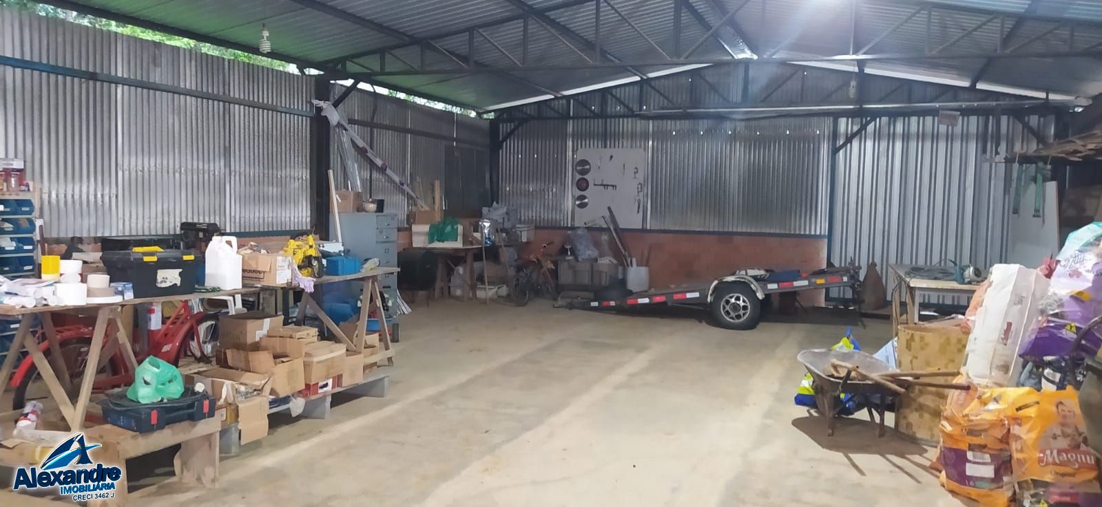 Depósito-Galpão-Armazém à venda com 3 quartos, 1529m² - Foto 1