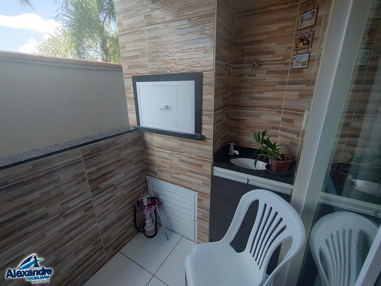 Apartamento à venda com 3 quartos, 82m² - Foto 1