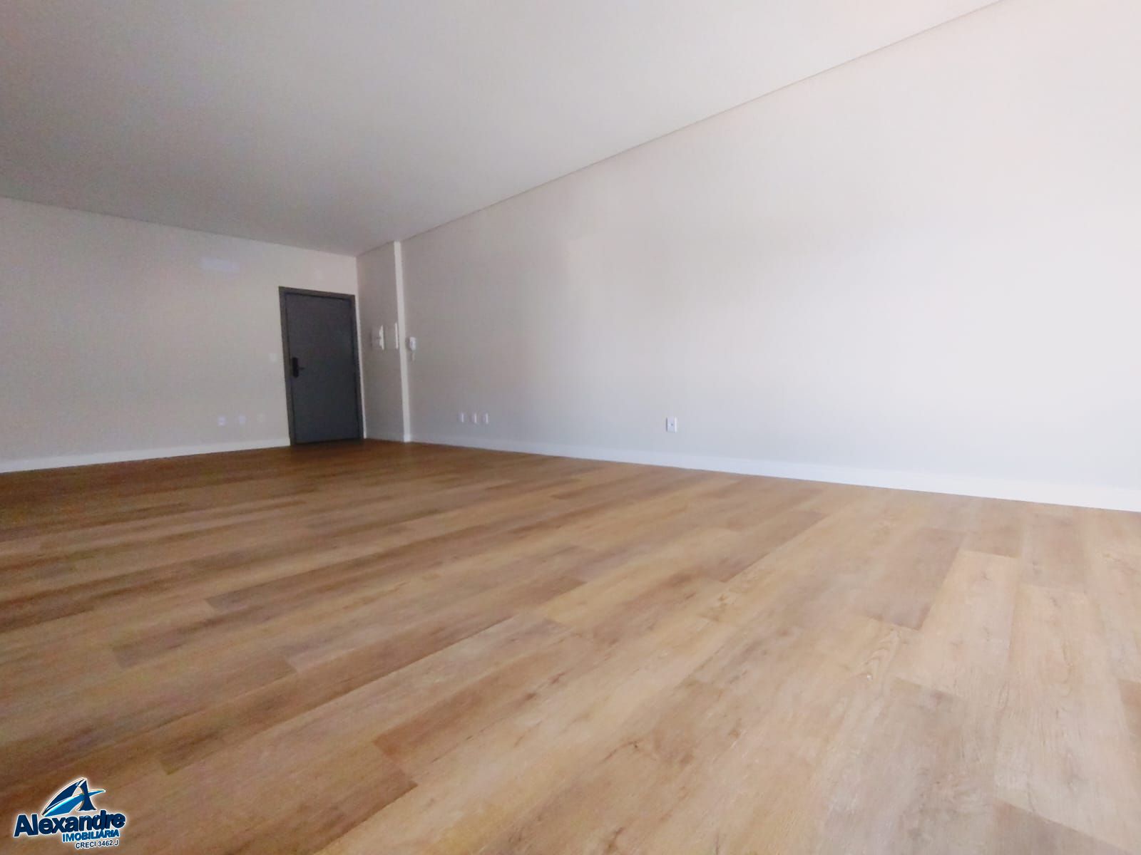 Apartamento à venda com 3 quartos, 153m² - Foto 7