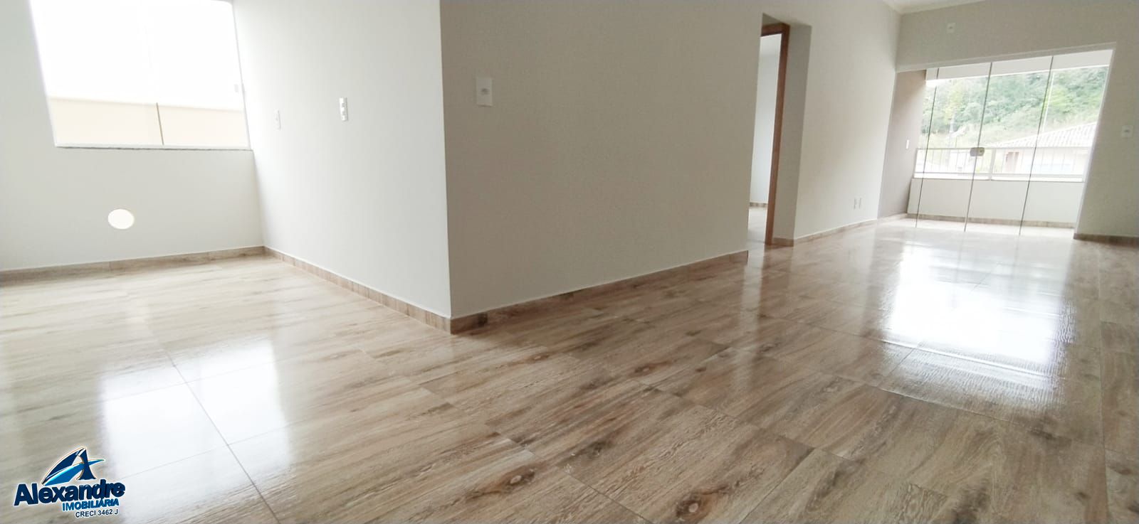 Apartamento à venda com 2 quartos, 72m² - Foto 4