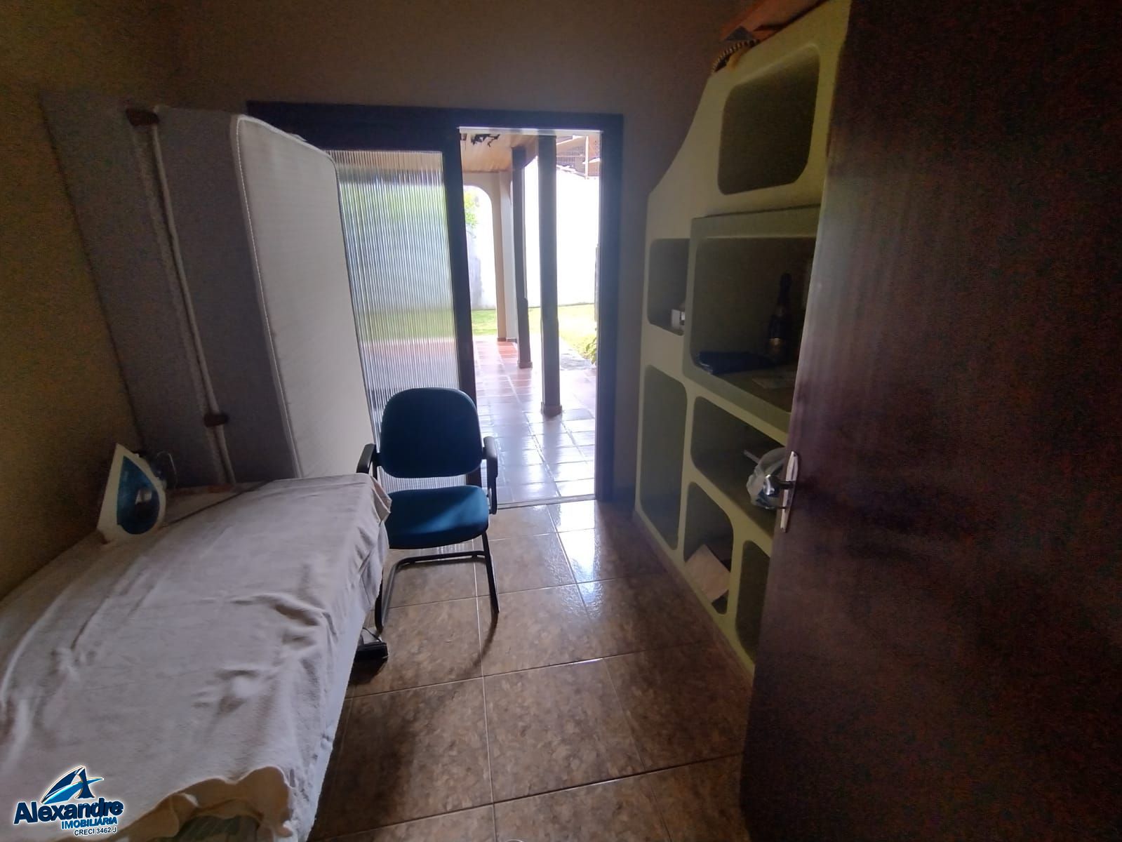 Casa à venda com 4 quartos, 230m² - Foto 17