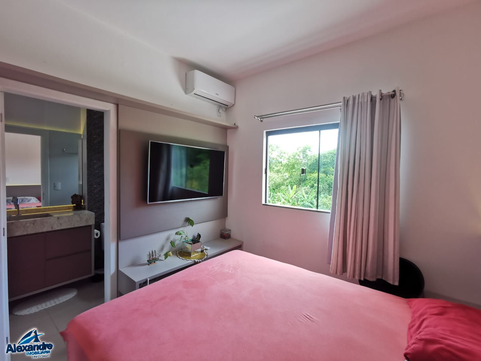 Casa à venda com 2 quartos, 79m² - Foto 8