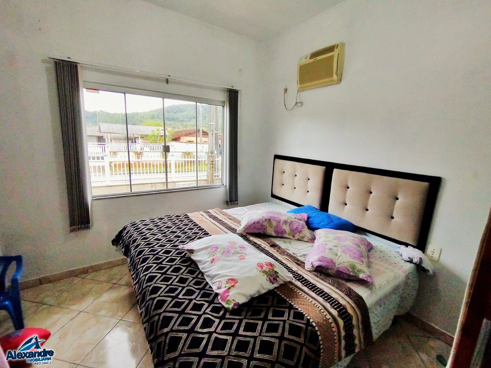 Casa à venda com 2 quartos, 65m² - Foto 10