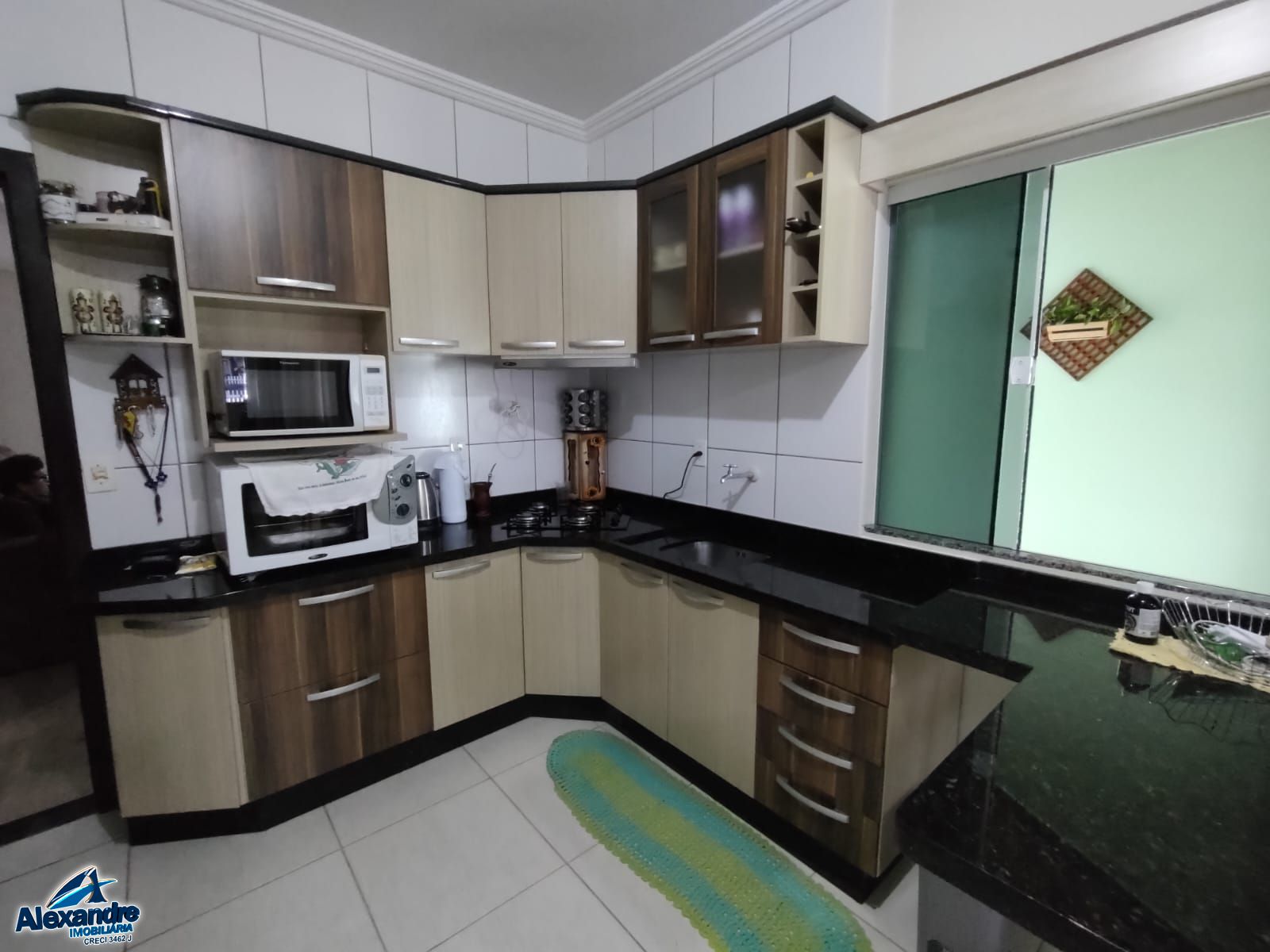 Casa à venda com 3 quartos, 220m² - Foto 5