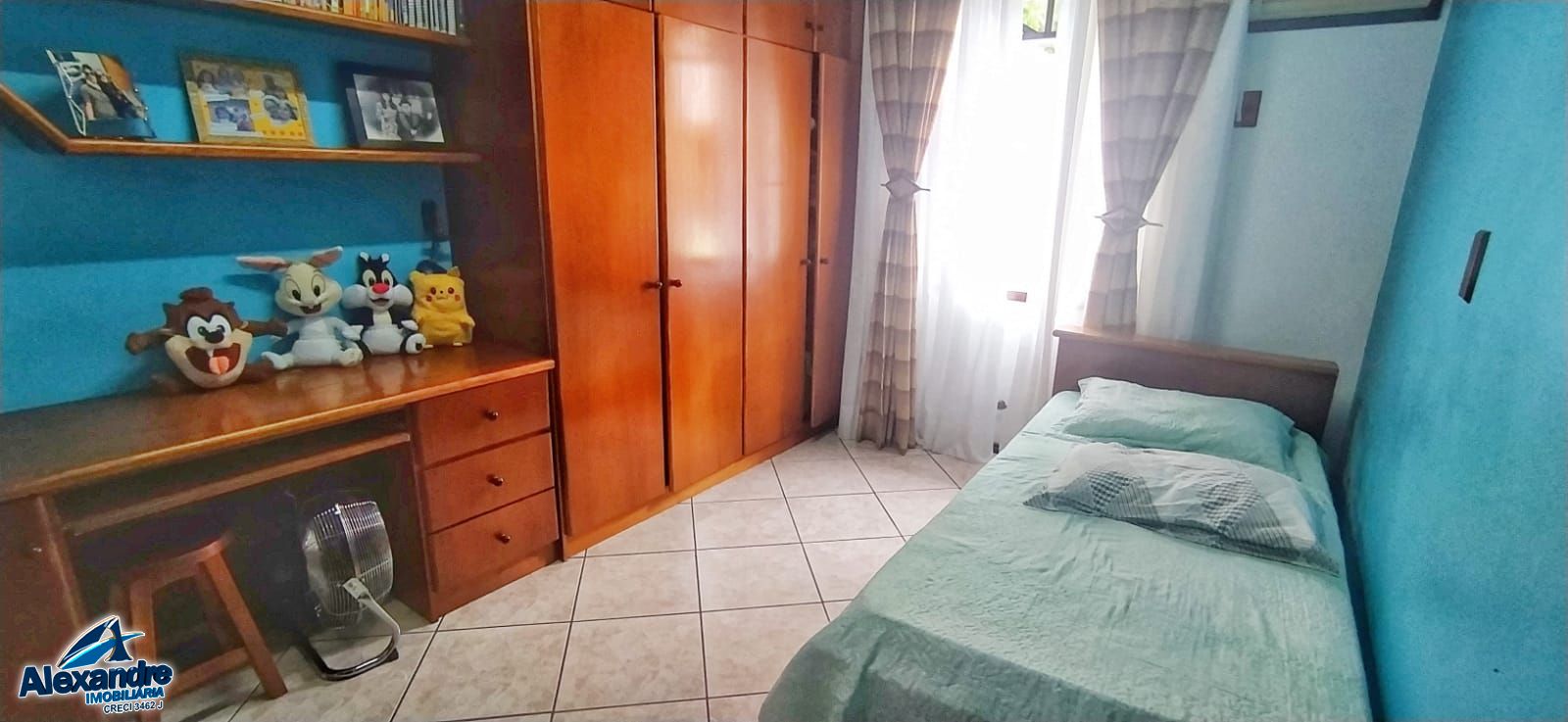 Casa à venda com 4 quartos, 300m² - Foto 17