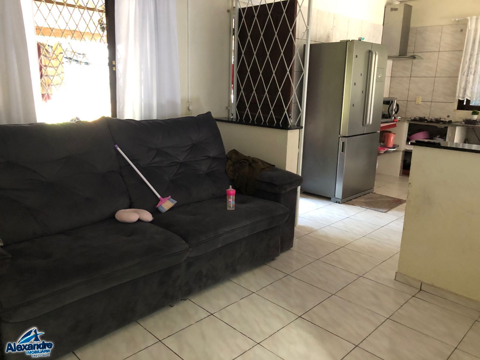 Casa à venda com 3 quartos, 160m² - Foto 4