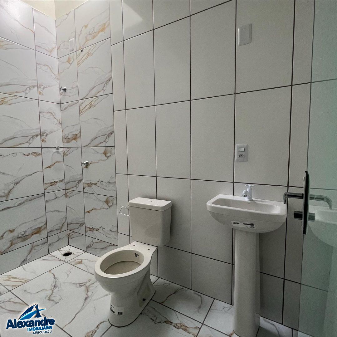 Casa à venda com 2 quartos, 56m² - Foto 5