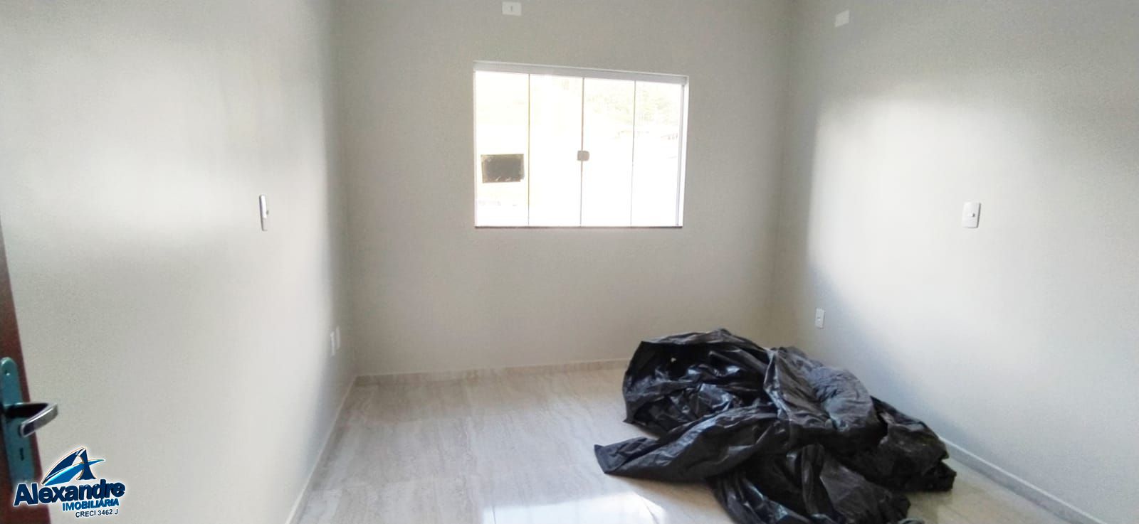 Casa à venda com 2 quartos, 66m² - Foto 15