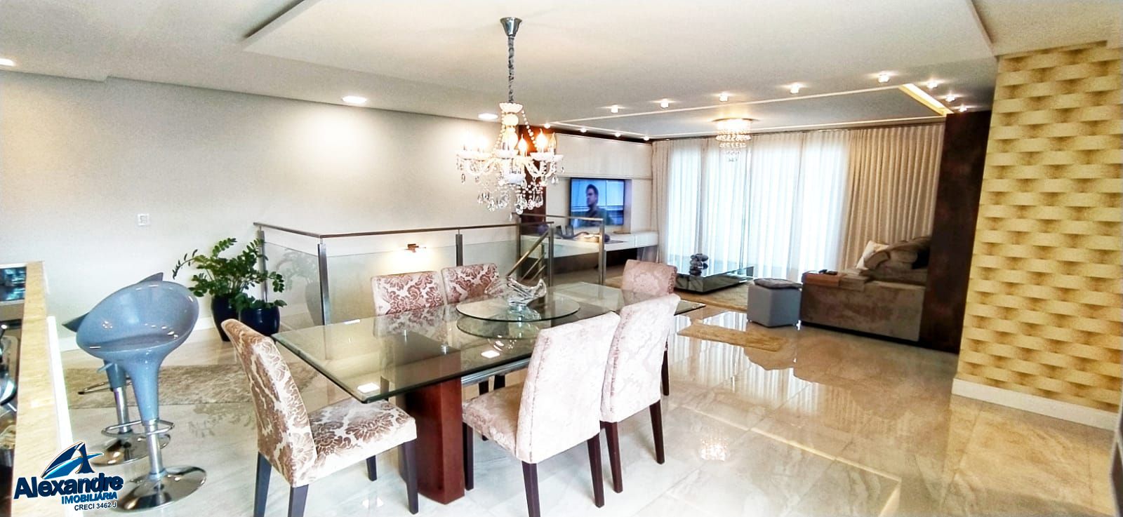 Apartamento à venda com 3 quartos, 206m² - Foto 5