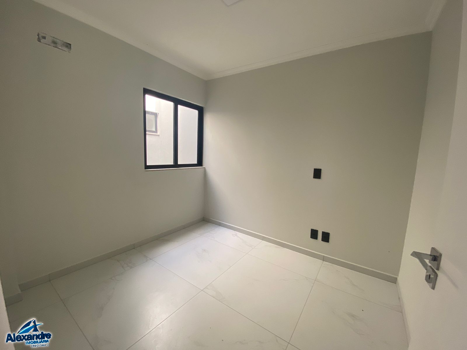 Casa à venda com 3 quartos, 84m² - Foto 7