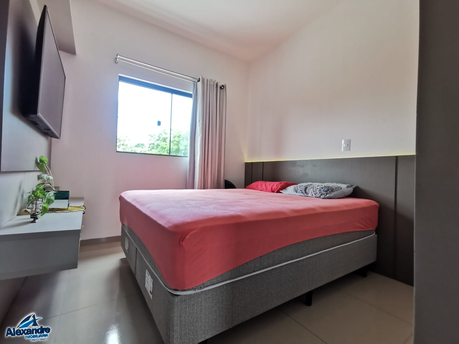 Casa à venda com 2 quartos, 79m² - Foto 10
