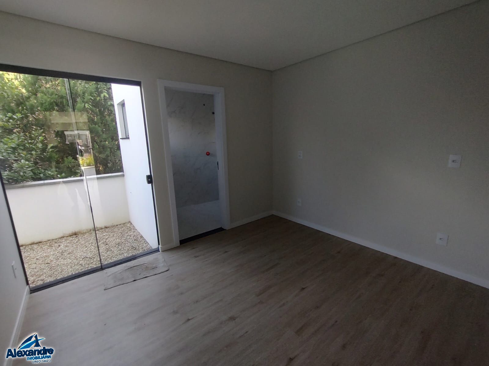Apartamento à venda com 3 quartos, 82m² - Foto 8