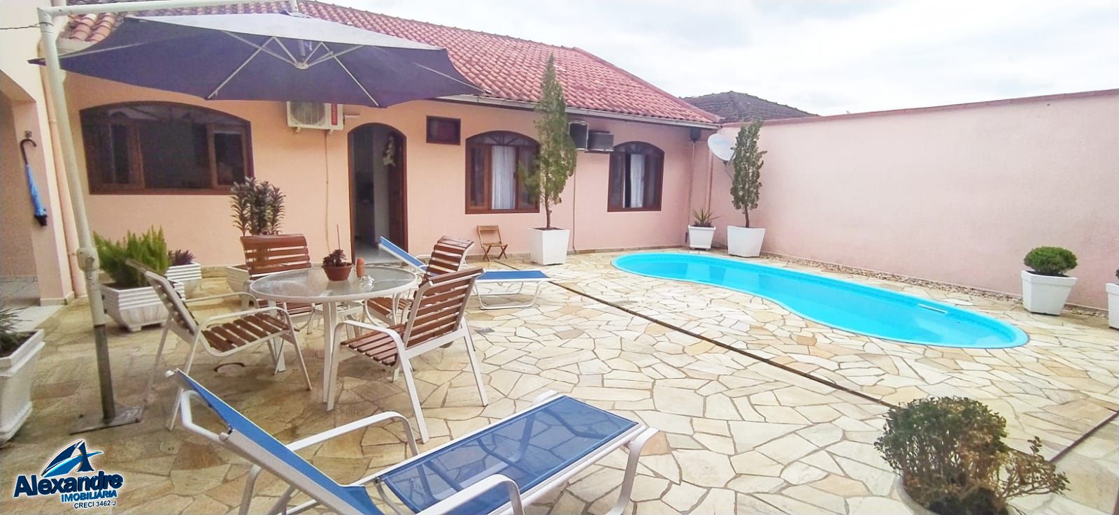 Casa, 4 quartos, 300 m² - Foto 2