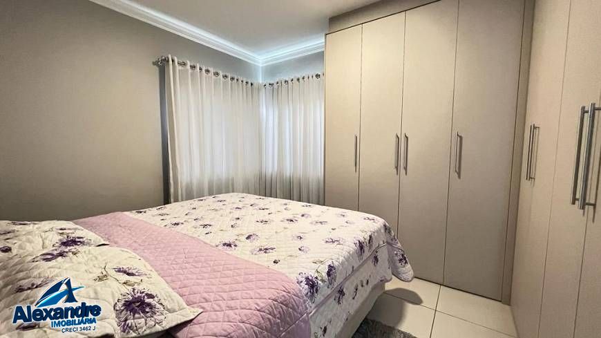 Casa à venda com 3 quartos, 149m² - Foto 6