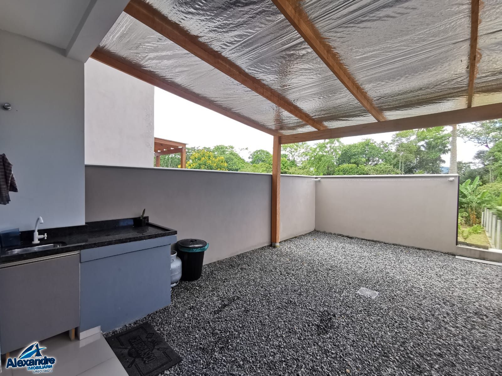 Casa à venda com 2 quartos, 79m² - Foto 16