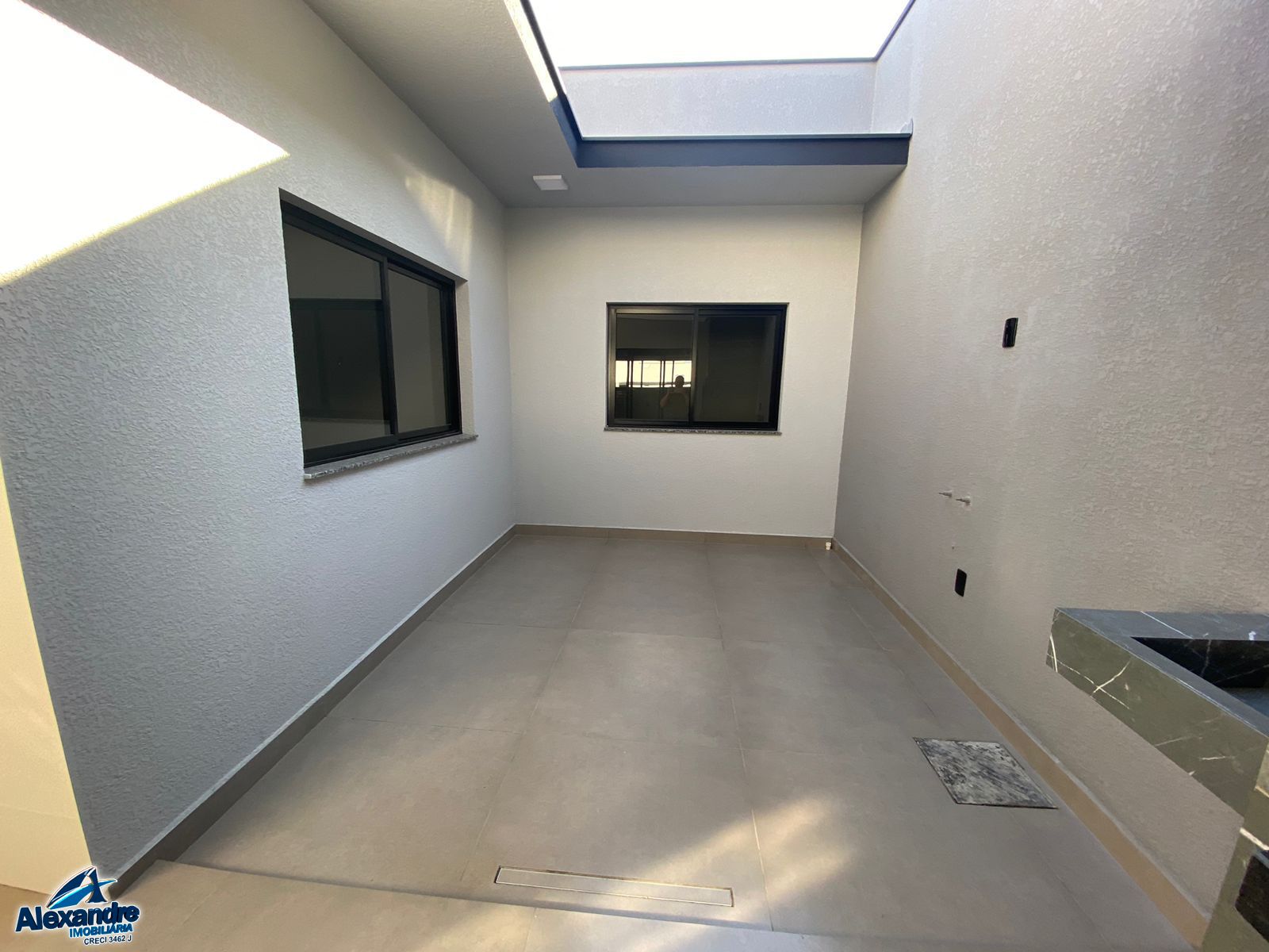 Casa à venda com 3 quartos, 92m² - Foto 10