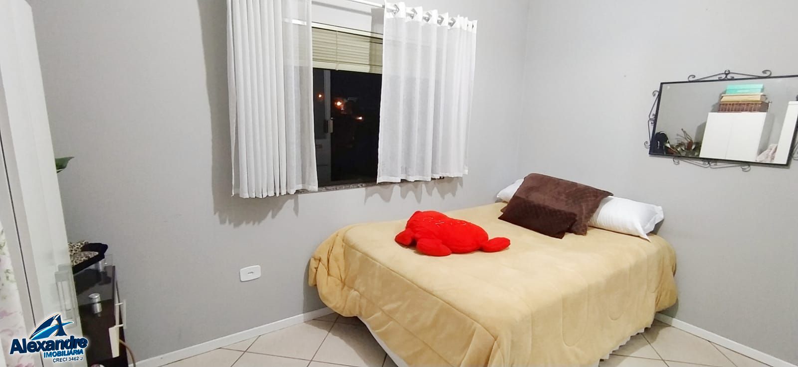 Casa à venda com 3 quartos, 200m² - Foto 13