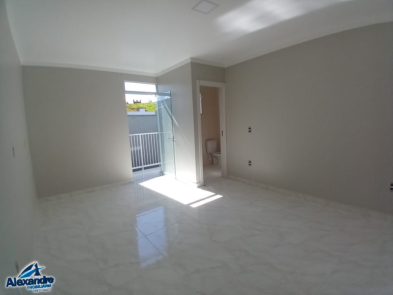 Casa à venda com 2 quartos, 102m² - Foto 6