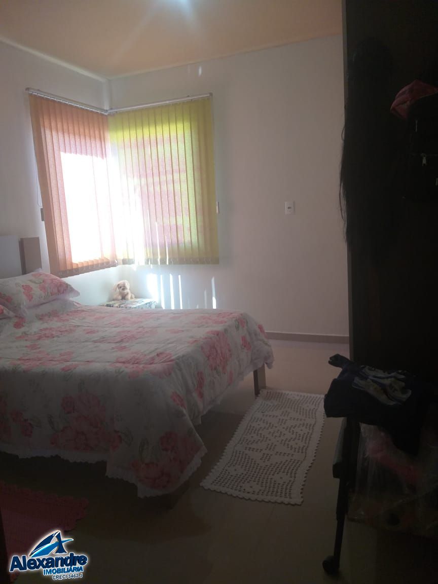 Casa à venda com 3 quartos, 95m² - Foto 6
