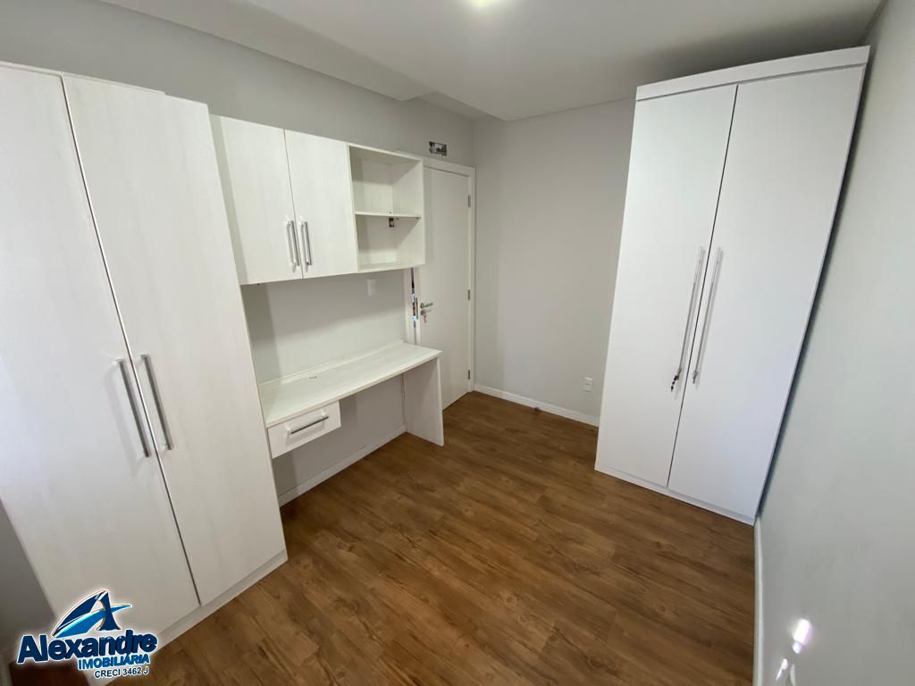 Apartamento à venda com 2 quartos, 72m² - Foto 12