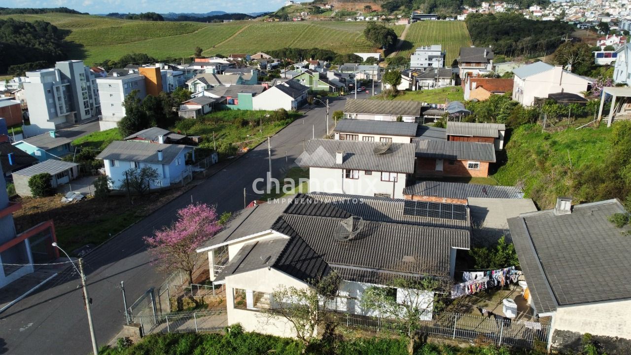 Casa à venda com 3 quartos, 200m² - Foto 5