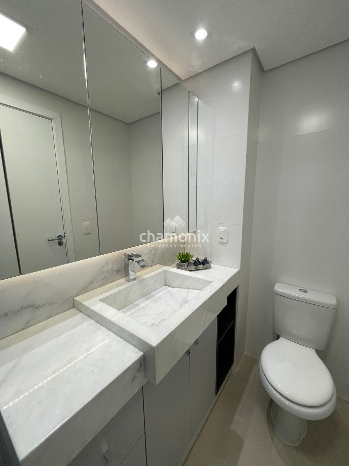 Apartamento à venda com 3 quartos, 124m² - Foto 14