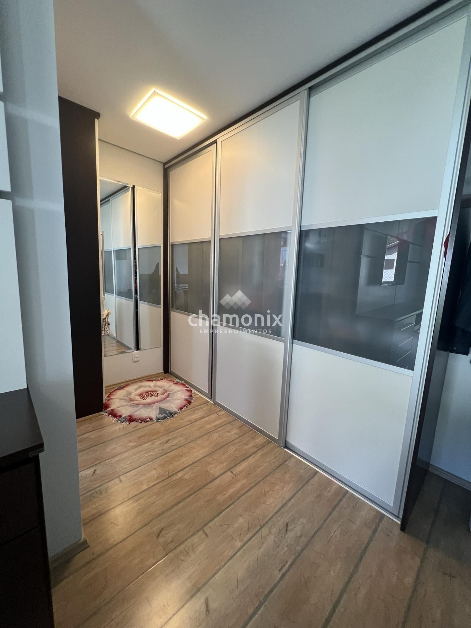 Apartamento à venda com 2 quartos, 125m² - Foto 9