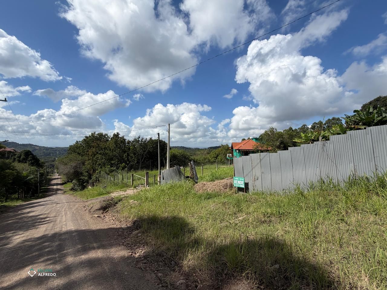Terreno à venda no Bonamigo, Dois Irmãos