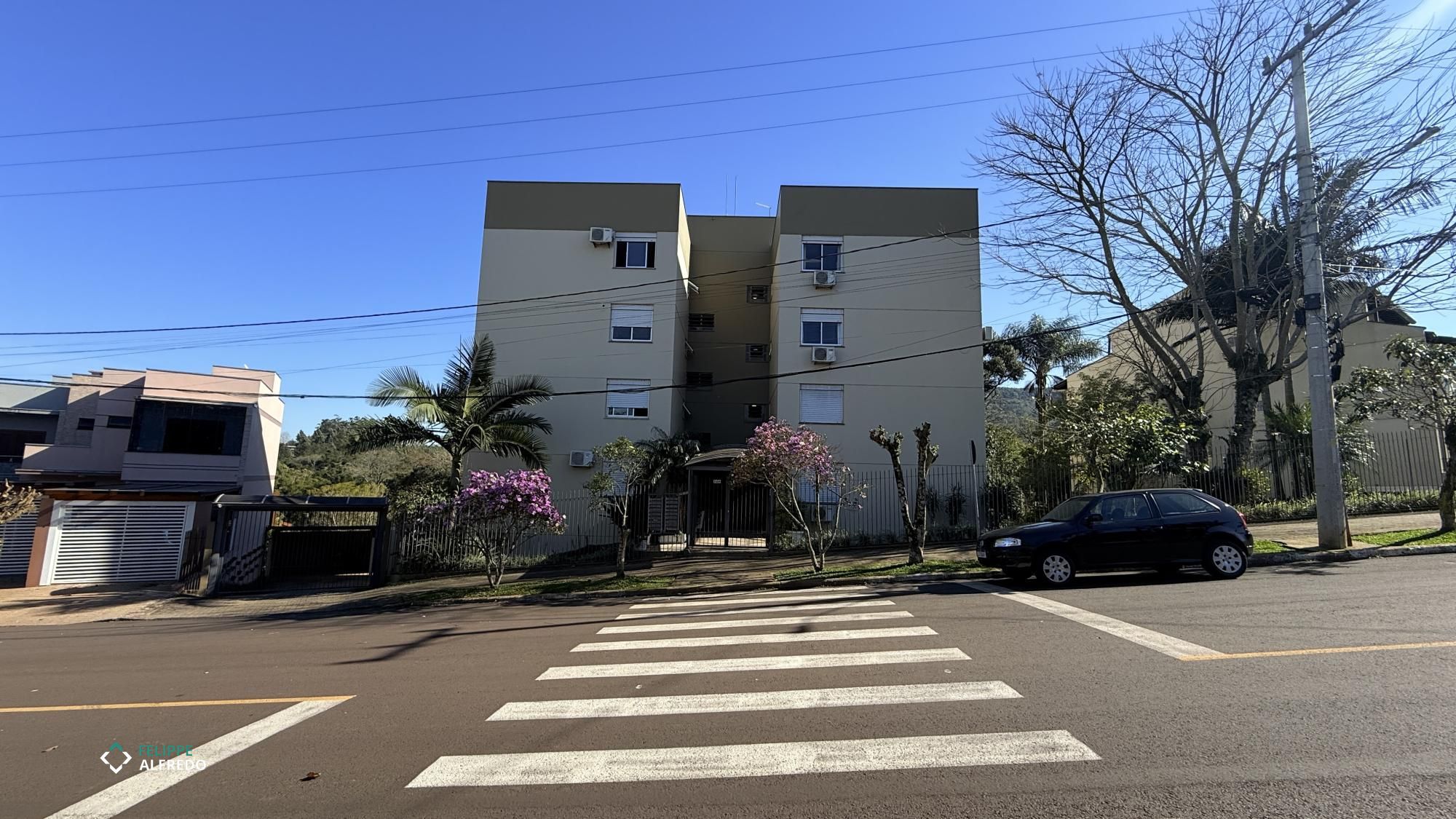 Apartamento à venda no Floresta, Dois Irmãos/RS · 3 dorm. · 75 m²