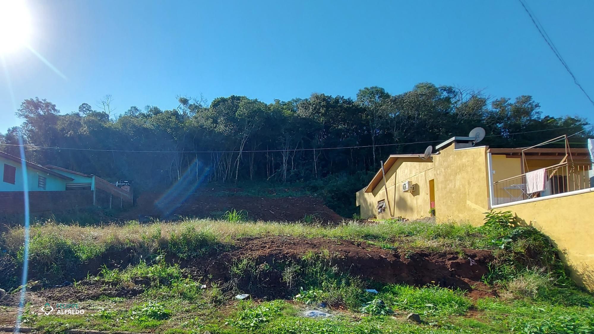 Terreno à venda no Navegantes, Dois Irmãos