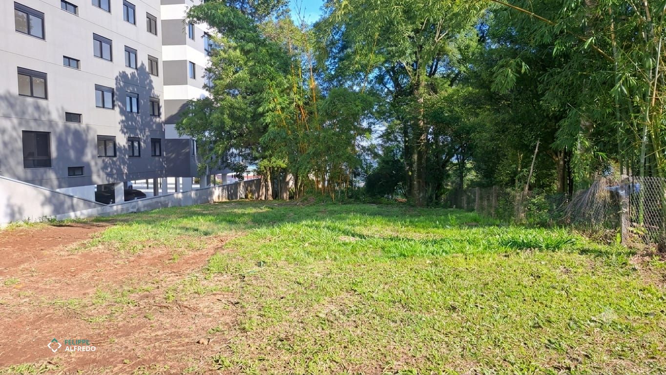 Terreno à venda no Primavera, Dois Irmãos