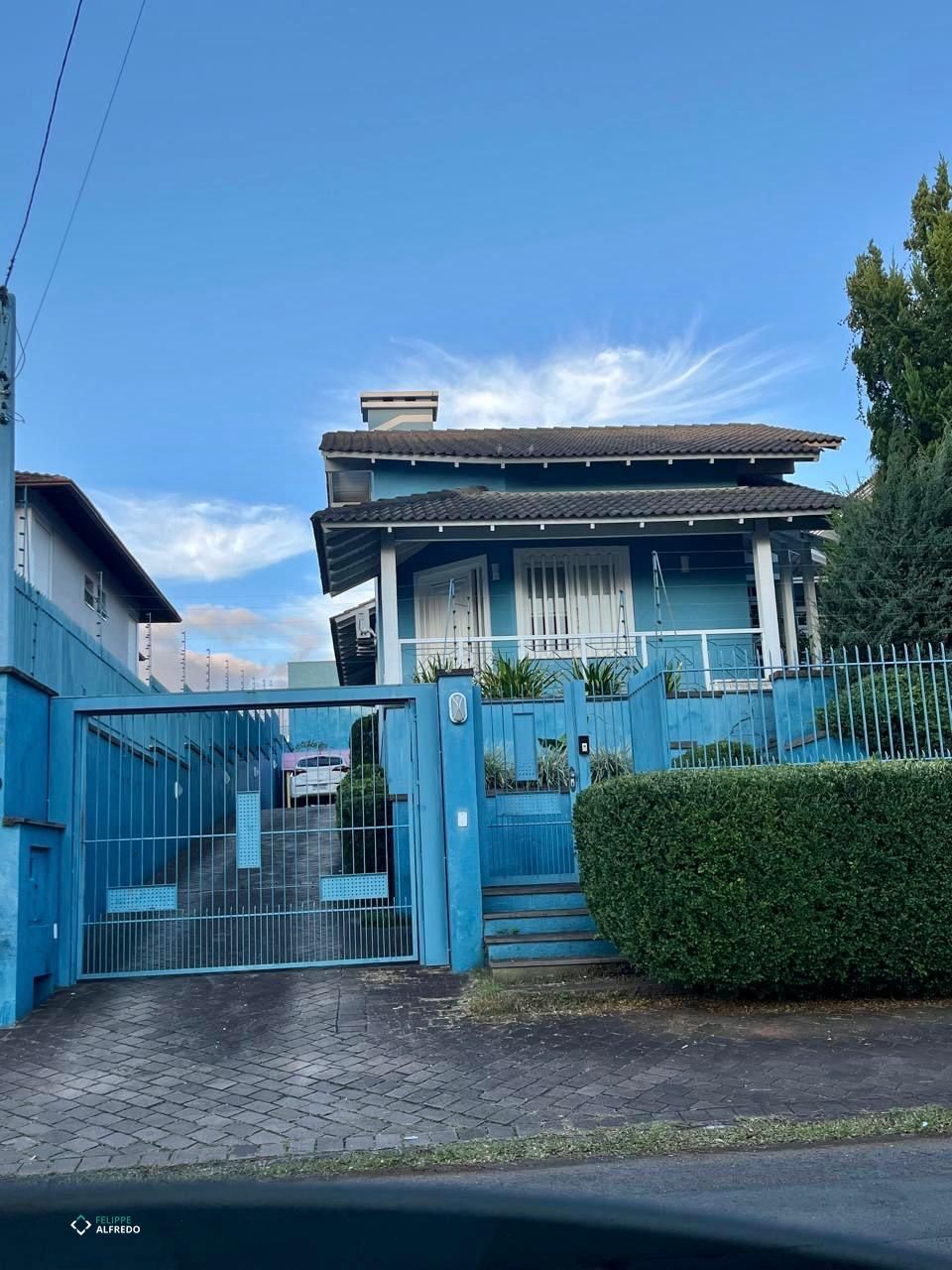 Casa à venda no Industrial, Dois Irmãos/RS · 3 dorm.
