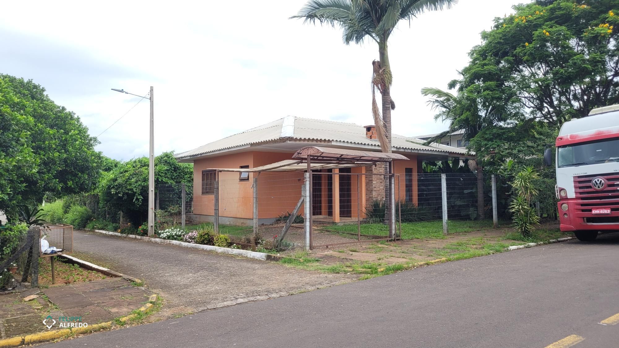 Casa para alugar no Centro, Dois Irmãos/RS · 2 dorm. · 68 m²