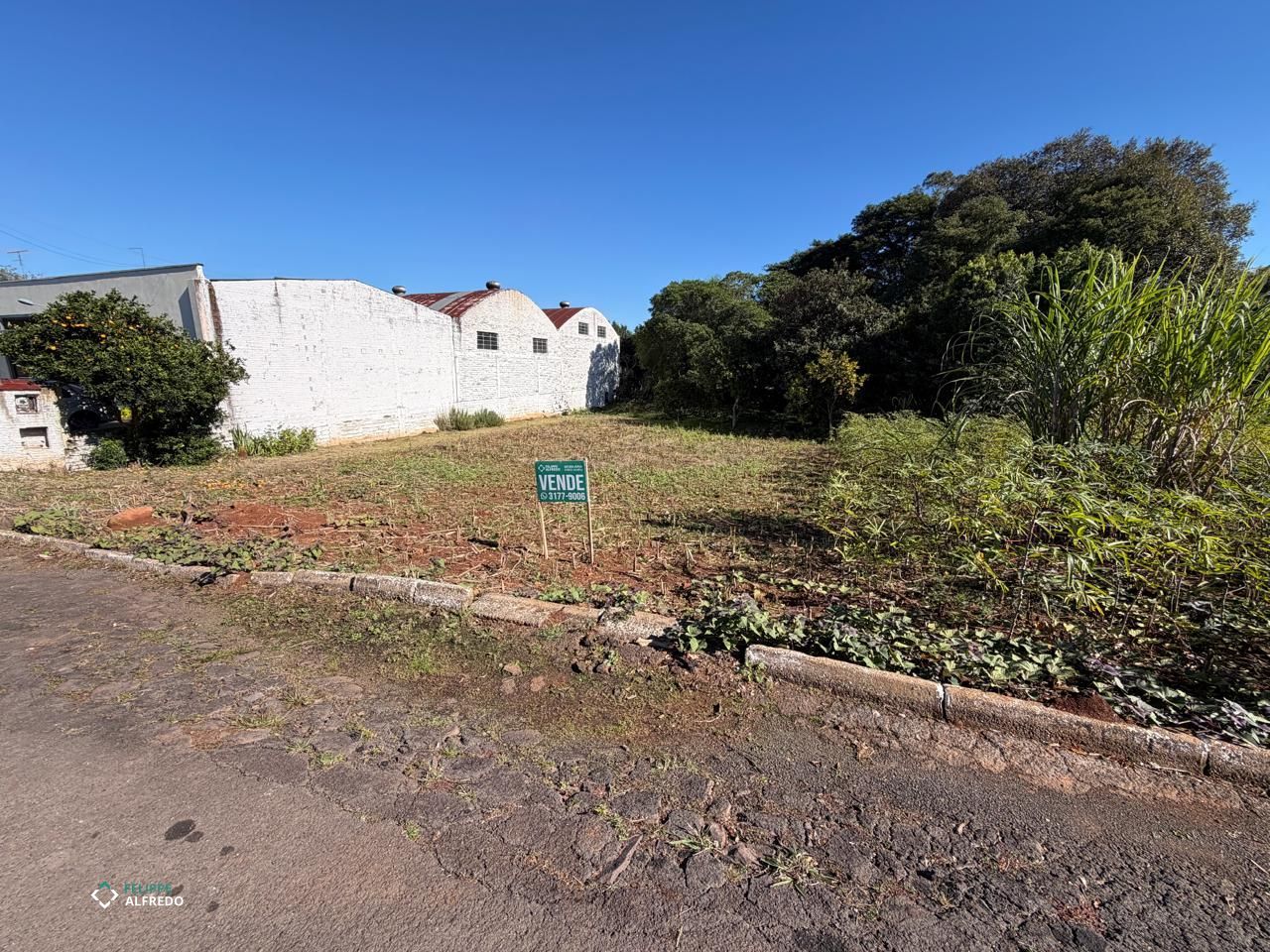 Terreno à venda no Industrial, Dois Irmãos