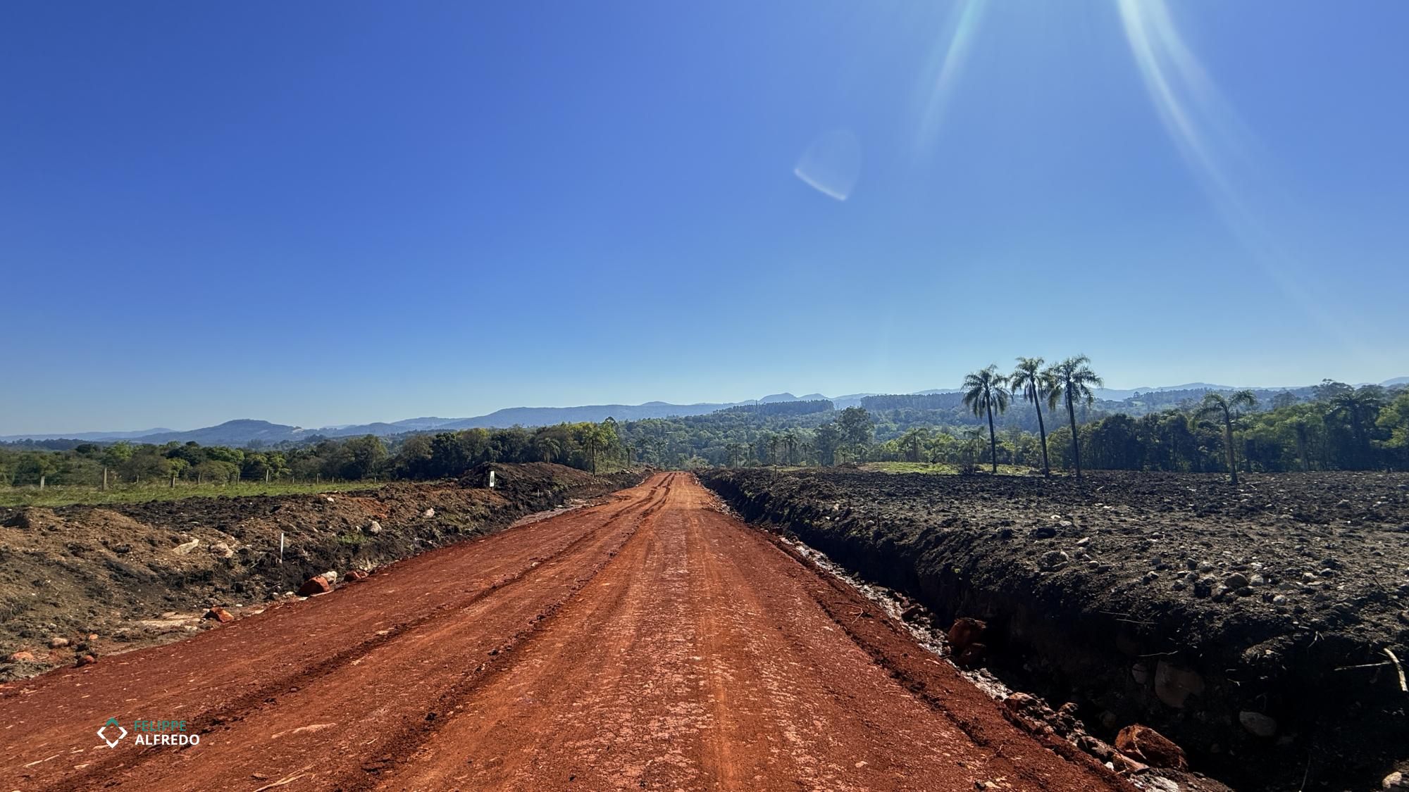 Terreno à venda no Travessão, Dois Irmãos