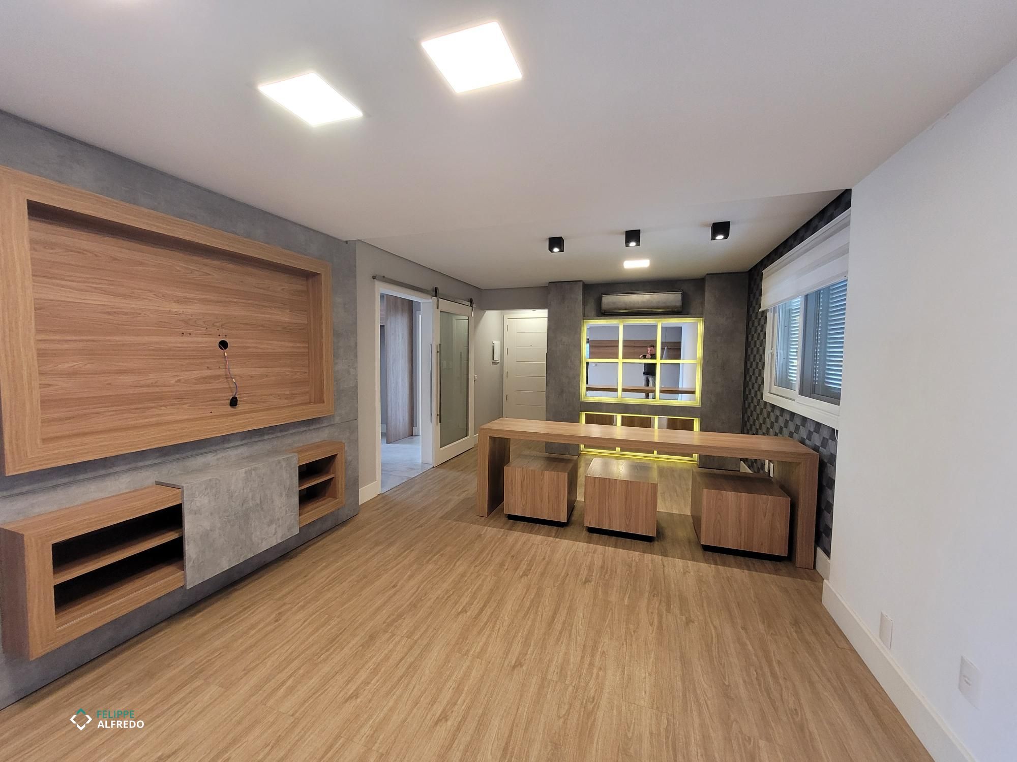 Apartamento para alugar no Centro, Dois Irmãos/RS · 3 dorm. · 165 m²