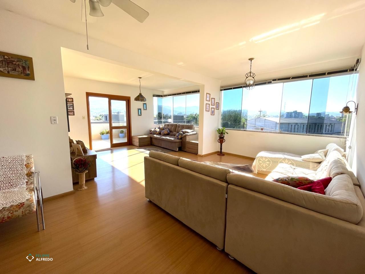 Apartamento à venda no Primavera, Dois Irmãos/RS · 3 dorm. · 152 m²