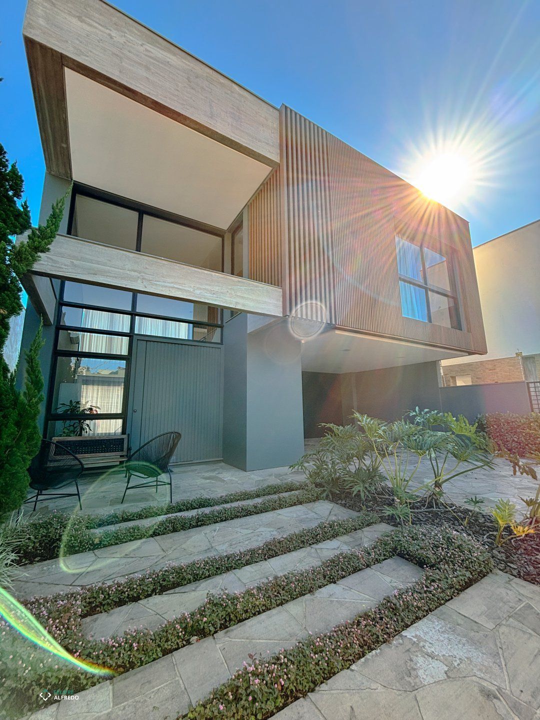 Casa à venda no União, Dois Irmãos/RS · 3 dorm. · 1 suíte · 181 m²