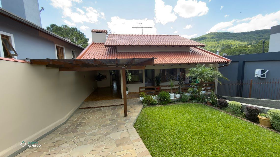 Casa à venda no Floresta, Dois Irmãos