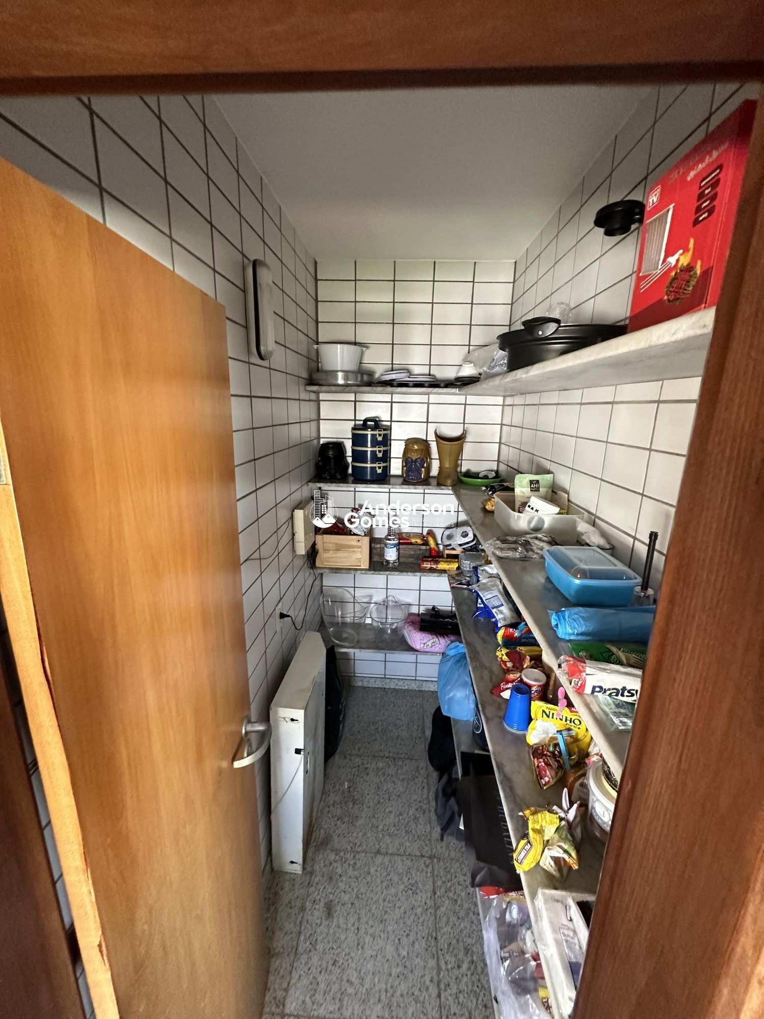 Apartamento à venda com 4 quartos, 243m² - Foto 19