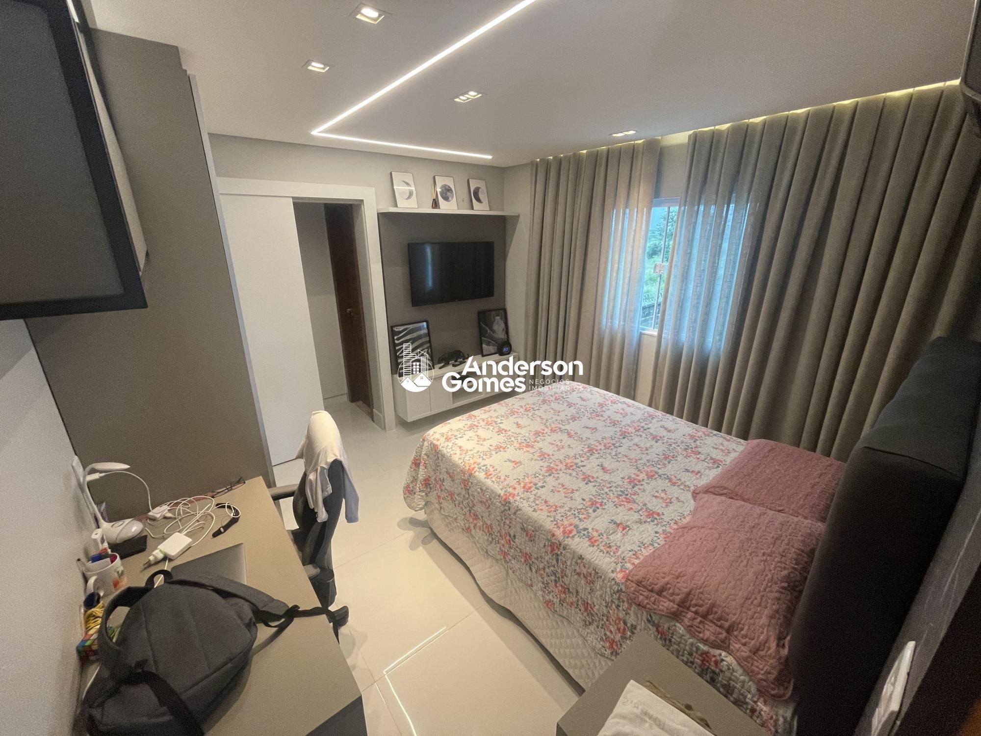 Casa de Condomínio à venda com 4 quartos, 180m² - Foto 5