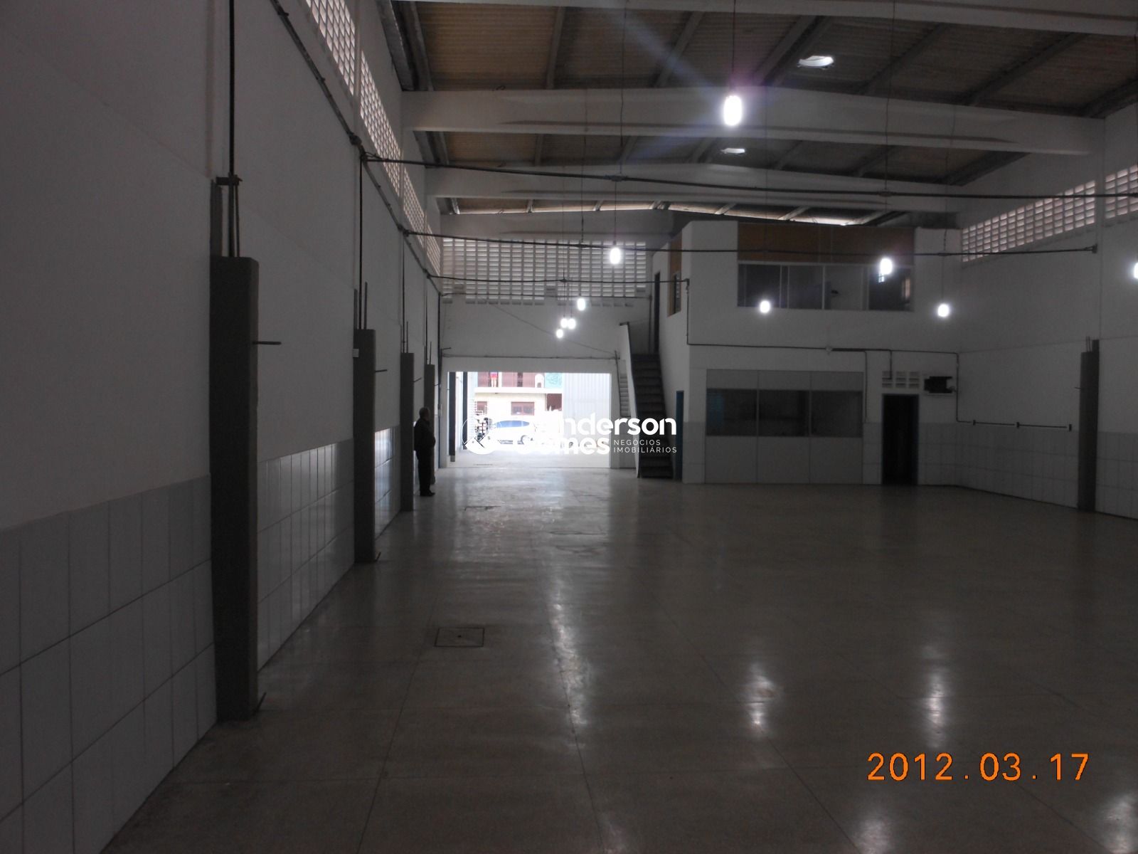 Depósito-Galpão-Armazém para alugar com 2 quartos, 560m² - Foto 10