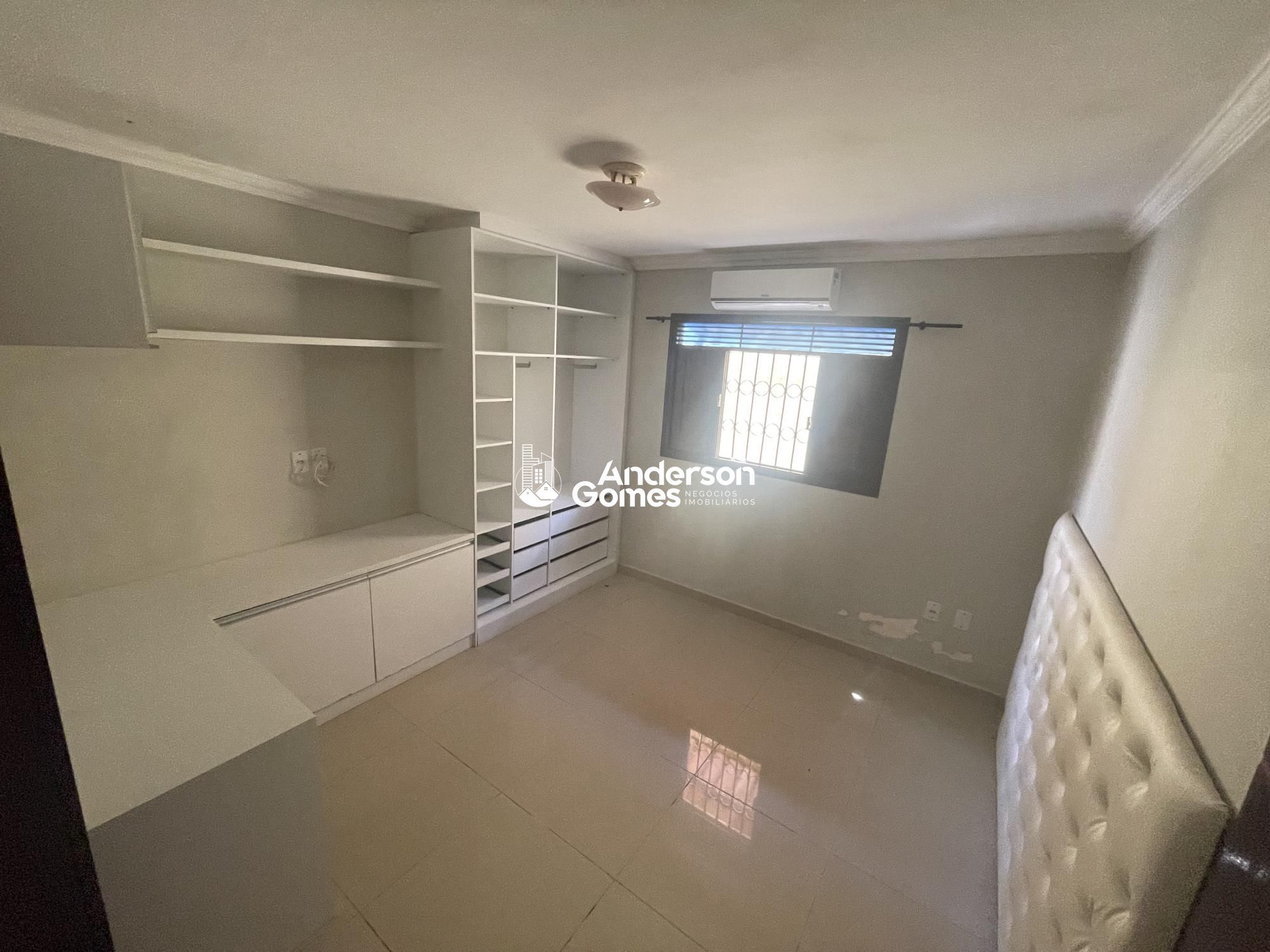 Casa à venda e aluguel com 4 quartos, 223m² - Foto 3