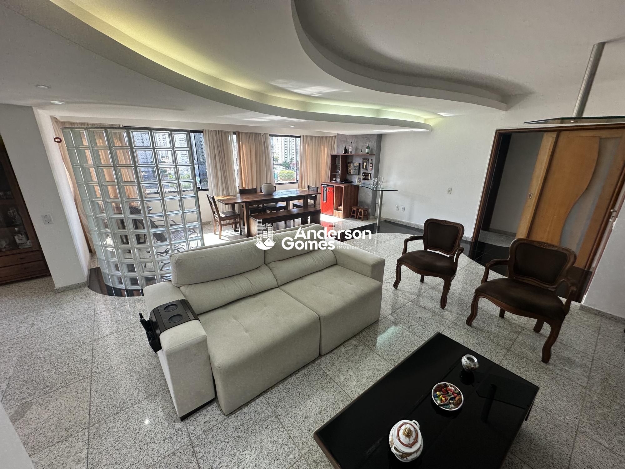 Apartamento à venda com 4 quartos, 243m² - Foto 5