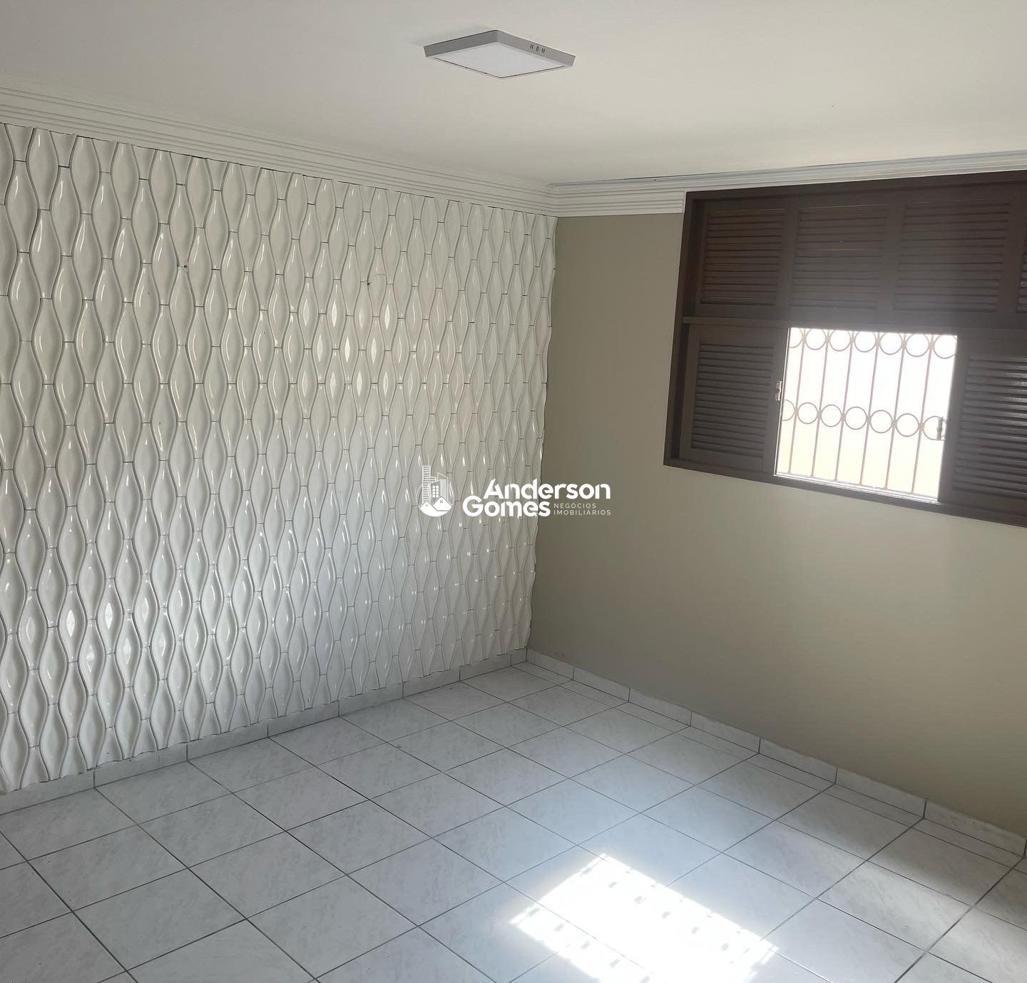 Casa à venda com 3 quartos, 500m² - Foto 5