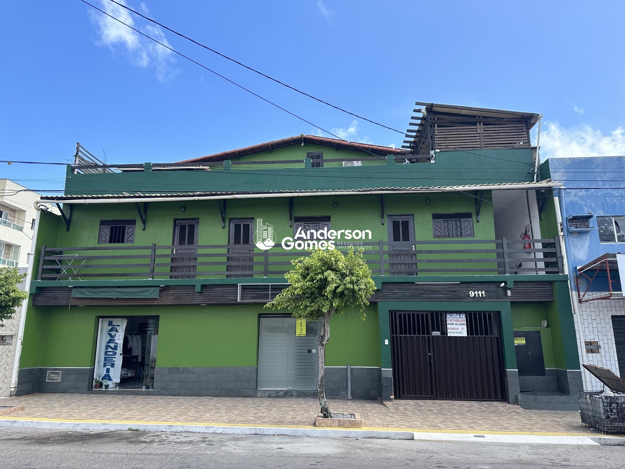 Casa Comercial à venda com 33 quartos, 1100m² - Foto 2