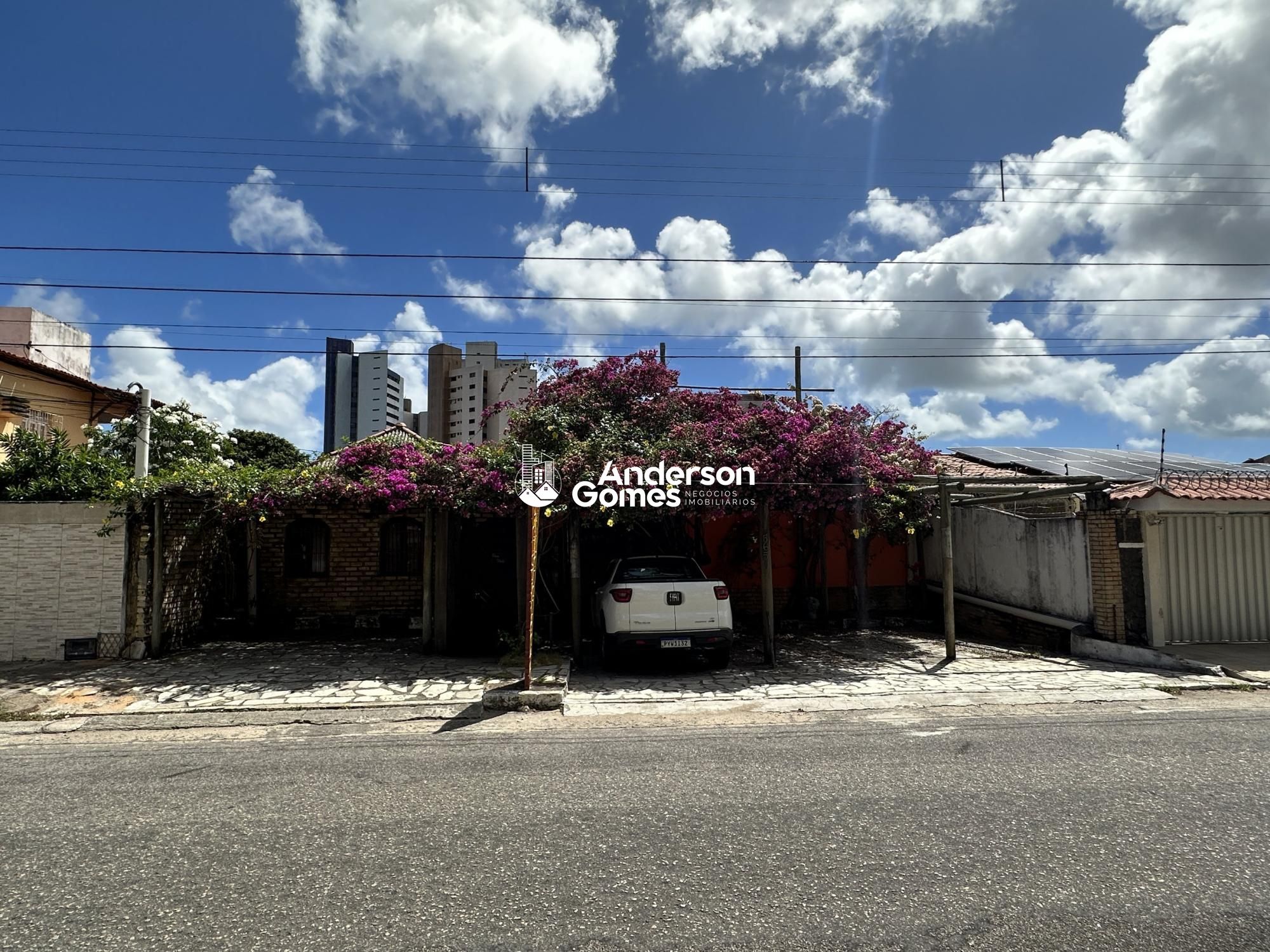 Prédio Inteiro à venda com 1 quarto, 450m² - Foto 1