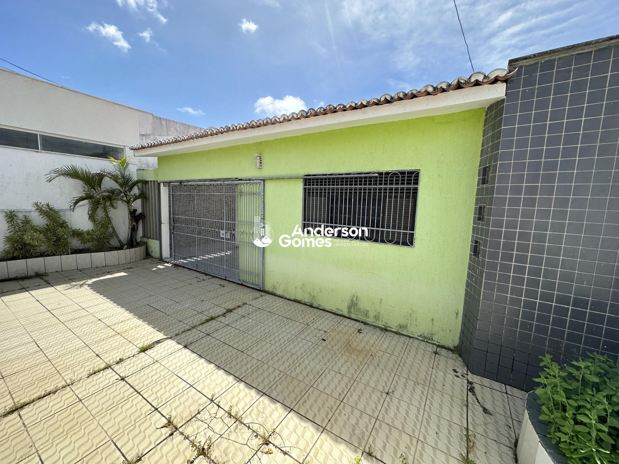 Casa de Condomínio à venda com 3 quartos, 150m² - Foto 2