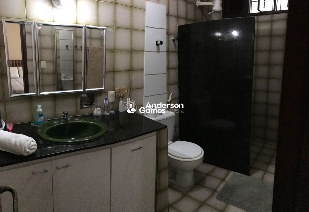 Casa de Condomínio à venda com 4 quartos, 345m² - Foto 19