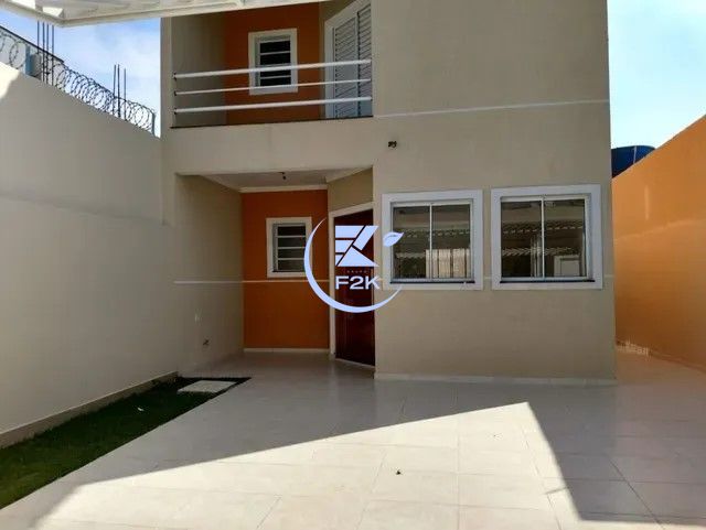 Sobrado à venda com 3 quartos, 100m² - Foto 2